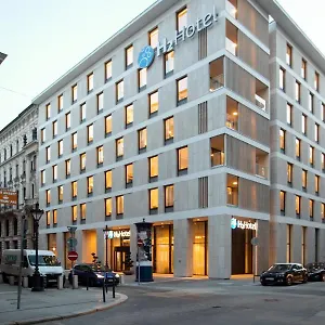 Hotel H2, Budapesta